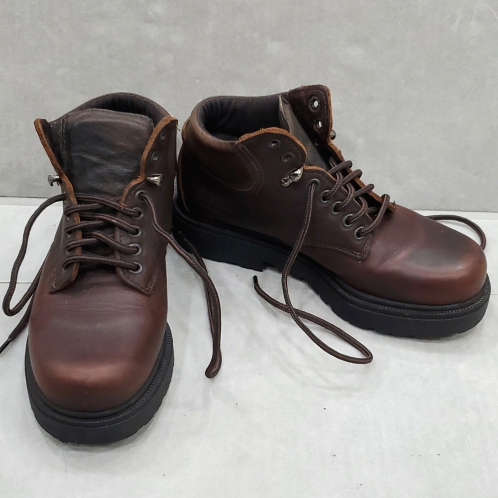 Eastland boots women's 7.5 brown leather 5 inch padded ankle lug sole